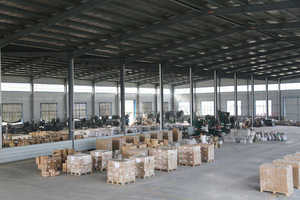 Hot Selling Two Side Screw 2.5mm Heavy Duty Carbon Steel Pipe <b>Clamps</b> with Inch/Metric Compatibility - Product Image 2