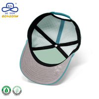 Casquette de baseball respirante à logo personnalisé, avec trou découpé au laser et cordon, pour activités de plein air, production en gros en usine