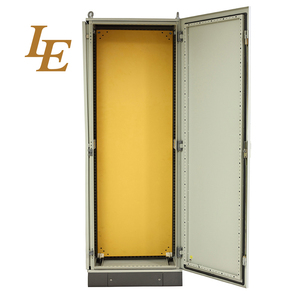 Gabinete para Exteriores con Clasificación IP55/IP65 |   Gabinetes para Servidores de 18U, 20U y 22U para Telecomunicaciones y Uso en Exteriores - Product Image 2