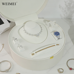 WEIMEI Elegant Pure White Large Round PU Leather Jewelry <b>Case</b> for Wedding Engagement Ring Necklace Watch Gift Packaging Box - Product Image 4