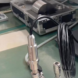 Capteur de niveau d'eau hydrostatique submersible IP68 4-20mA 0-10V SS304 avec plage de mesure 0-100m <span class=keywords><strong>H2O</strong></span> pour <span class=keywords><strong>piscine</strong></span> et rivière - Product Image 2