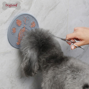 Alfombrilla de silicona para lamer para mascotas, accesorios para perros, comederos y bebederos para mascotas, comederos lentos, bandeja de comida para mascotas, alfombrilla para lamer, ¡la más vendida! - Product Image 5