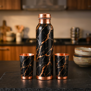 Juego de Botella de Agua de Cobre Negro con 2 Tazas, Diseño de Mármol Dorado, Doble Pared, Moderno y Lujoso - Product Image 1