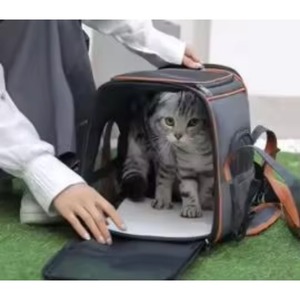 Free Sample <b>Dog</b> Cat <b>Backpack</b> Portable Pet Outgoing <b>Carrier</b> Bag Breathable Travel <b>Carrier</b> Large Capacity <b>Dog</b> <b>Carrier</b> Bags - Product Image 5
