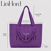 Sac fourre-tout en tricot personnalisé avec longues poignées pour les collections de cadeaux, de marchandises et d'accessoires de mode.