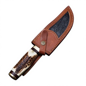 Couteau de chasse très demandé avec lame en acier carbone et manche en bois dur naturel pour le camping et la chasse en plein air - Couteaux de chasse en vente - Product Image 3