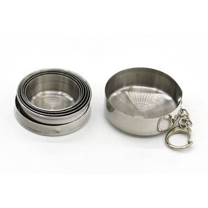 Gobelet pliable portable en acier inoxydable avec fonction télescopique rétractable et porte-clés pour les voyages en extérieur et la consommation d'eau - Product Image 5