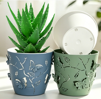 Pot Bunga Ganda Kreatif Nordic Sederhana Warna Polos Bulat Berongga Relief Kupu-kupu Alas Transparan Self-absorption