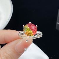 Bague de luxe fantaisie avec opales multicolores et éclatantes, sertie de griffes, pour mariage et soirée