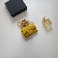 Dompet Kartu Desainer Fashion untuk Wanita & Pria, Dompet Koin Mini & Kantong Paspor Merek Mewah dengan Tempat Kartu Kredit