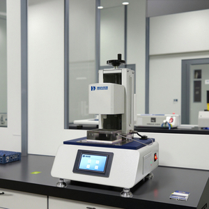 Machine d'essai de pénétration pour couches, serviettes hygiéniques et tampons – Équipement de test de pénétration – Prix - Product Image 1