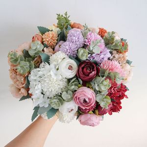 CallaFloral Ramo de Flores Artificiales Ranúnculos de Colores Mezclados Tela de Tejido Panamés Decoración Interior Ramo de Boda - Product Image 1