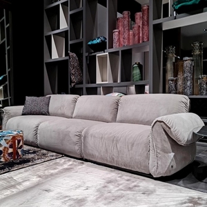 أريكة إيطالية من القماش أريكة إيطالية بتصميم بسيط بثلاثة مقاعد وشقة صغيرة أريكة عصرية بسيطة لغرفة المعيشة - Product Image 4