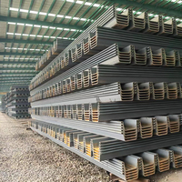 Piles de tôles en acier de type Z usagées avec différentes épaisseurs de 10 à 22 mm pour les projets de réutilisation
