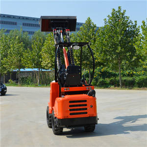 <span class=keywords><strong>DY620</strong></span> Mini Pro Diesel-Radlader zum Verkauf – Diesel-Kompaktlader mit 4-in-1-Anbaugeräten - Product Image 4