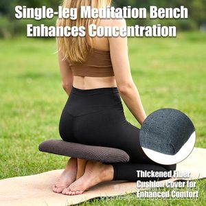 Taburete de Meditación de Una Sola Pata, Madera Maciza, Cojín, Silla de Yoga y Fitness, Asiento de Meditación para el Hogar, Almohadilla Gruesa de Algodón, Cómodo para Estar Sentado por Tiempo Prolongado - Product Image 2