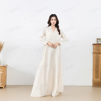 Lignes White Muslim Women Dress-Dernier design et exclusif pour les femmes qatariennes, Eid & Formal, Ensemble 2 pièces, Grande taille & Plus Size