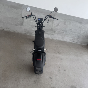Scooter Eléctrico Inteligente de 2 Ruedas con Autoequilibrio, Motores de 2000W, Neumáticos Gruesos de 18 Pulgadas, Modelo M5 Hulk, Scooter Inteligente Hulk, el Más Popular - Product Image 6