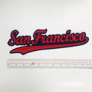 Нашивка с логотипом бренда на заказ для пальто - Product Image 4