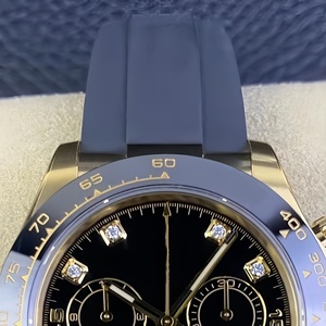 Montre mécanique classique de luxe en dropshipping, fabrication durable, bracelet en métal, fonction date rétro, détail cristal bleu tendance - Product Image 1