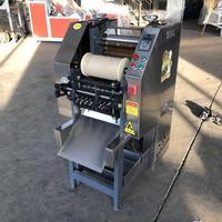 Machine à pâtes numérique entièrement automatique à motif dessin animé pour la fabrication de nouilles