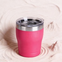 Mug de voyage rose portable de 10 oz avec design isolé pour la voiture, la maison, le bureau et les trajets quotidiens
