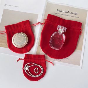Wholesale <b>Red</b> Velvet Drawstring Jewelry <b>Bag</b>, Custom Logo Printed Gourd Shape Jewelry Pouch for Retail & Holiday <b>Gift</b> Packaging - Product Image 2