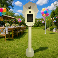 Lancement d'un nouveau produit : Photomaton miroir magique ovale avec écran tactile de 14 pouces