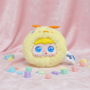 בובת קטיפה אינטראקטיבית מבוססת בינה מלאכותית, ניתנת להפעלה באמצעות אפליקציית טויה, עם יכולות החלפת תפקידים ויצירה אישית, לליווי במסיבות וטיפול רגשי. - Product Image 1