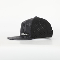 Casquette Snapback de canard camouflage à bord plat vierge de haute qualité Camouflage étanche Style sportif Logo personnalisé Patch en caoutchouc impression numérique