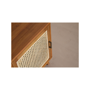 Una distintiva mesita de noche de teca y ratán que combina la calidez natural y la elegancia artesanal para un almacenamiento atemporal. - Product Image 2