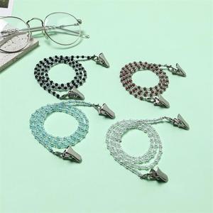 Cadena para gafas con perlas, clips de perlas de imitación multicolor para gafas, accesorio de moda unisex para uso diario - Product Image 1