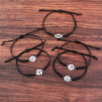 Bracelet tressé à la main en fil ciré avec breloques en alliage (football, baseball, basketball, volleyball, rugby) pour femme - Vente en gros