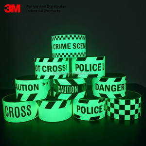 <span class=keywords><strong>Film</strong></span> photoluminescent auto-adhésif 3M Scotchlite 6900 EXIT, pellicule brillante, ruban adhésif, <span class=keywords><strong>film</strong></span> lumineux pour le trafic - Product Image 1