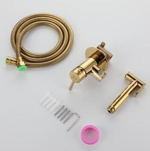 Роскошный латунный золотистый настенный держатель для биде - Product Image 6