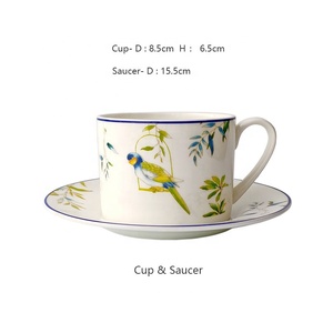 Tasse à café et soucoupe en porcelaine fine motif perroquet American Home pour le thé de l'après-midi - Product Image 2