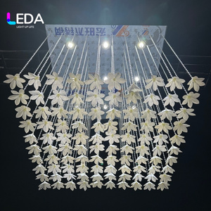 LEDA Elegante Decoración de Techo para Bodas, Cortina de Lentejuelas de Cristal con Flores Colgantes, Tamaño Personalizado, Plateado, para Fiestas - Product Image 1