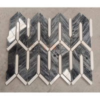 Mosaïque de marbre vert naturel moderne personnalisable pour la salle de bain, la piscine, la décoration intérieure des murs et des sols en marbre