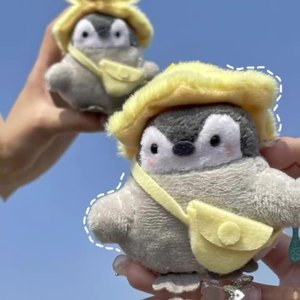 Borsa a tracolla gialla con piccolo ciondolo a forma di pinguino per la decorazione della borsa da ragazza portachiavi di peluche porta borse accessori portachiavi - Product Image 2
