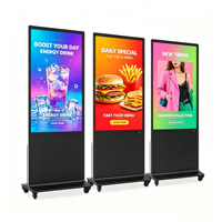 Layar LED CMS Software 55 Inci 4K, Layar LCD Berdiri untuk Iklan, Layar Digital untuk Periklanan