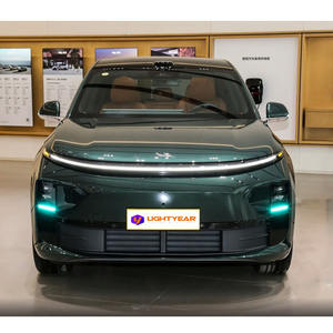 Li Auto L6, SUV de 5 Puertas y 5 Asientos, Autonomía Total de 1390 km CLTC, EREV, Volante a la Izquierda, Auto Nuevo para Exportación Mundial - Product Image 3
