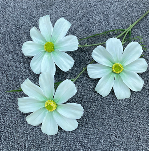 Nuovo Fiore Artificiale a 3 Teste Gesang per Decorazione Floreale, Matrimoni e Interni - Product Image 6