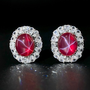 Ensemble de bijoux de mariage écologiques en cuivre avec zircon rouge lisse en forme d'étoile à six branches (18*20mm) : collier, boucles d'oreilles et bague - Product Image 5