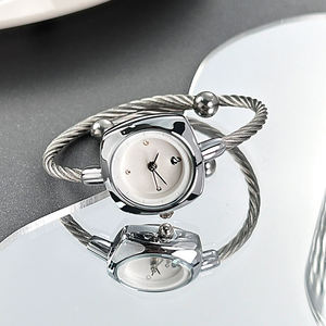 Montre-bracelet à quartz pour femme 2025 Elegance, bracelet en acier inoxydable, boîtier en alliage, résistante à l'<span class=keywords><strong>eau</strong></span>, luxe, mode, haute qualité, aiguille - Product Image 3