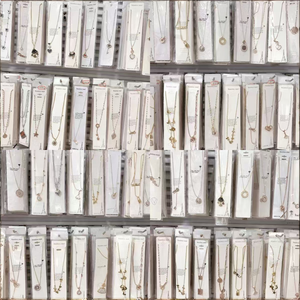 Collar de Joyería Personalizada para Mujer de Acero Inoxidable a Prueba de Agua con Colgante de Circón y Cadenas al por Mayor - Product Image 3