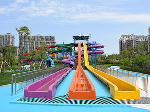 Le <span class=keywords><strong>toboggan</strong></span> aquatique en fibre de verre populaire de grande taille, <span class=keywords><strong>toboggan</strong></span> aquatique vertical à grande vitesse, <span class=keywords><strong>toboggan</strong></span> aquatique pour adultes et enfants - Product Image 2