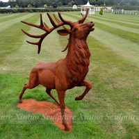 Sculpture de cerf en fonte gravée et sculptée sur mesure, grandeur nature, pour l'extérieur