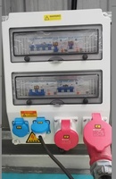 Armoire de distribution d'alimentation industrielle murale étanche IP65 en alliage PC résistant aux chocs, personnalisable OEM/ODM, 6 prises 32A