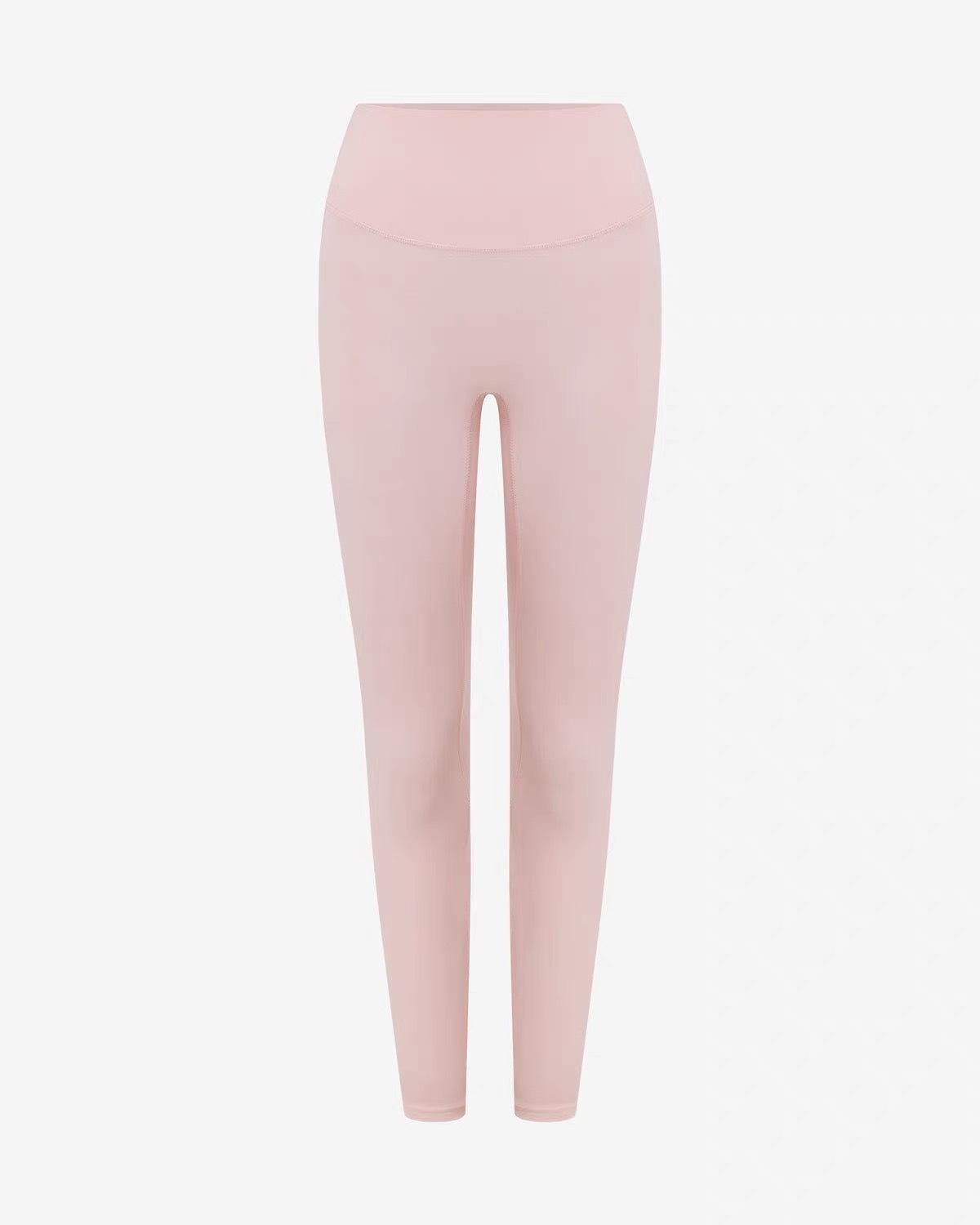 เลกกิ้งสีชมพู