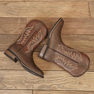 Botas Vaqueras para Hombre, Talla Grande 16, Estilo Clásico con Bordado de Alas, Estilo Biker Rockabilly, Tacón Cuadrado - Product Image 2